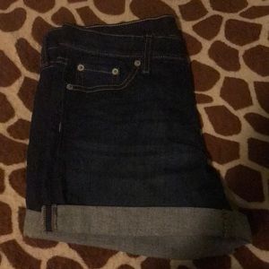 Banana Republic Shorts 😘.Say Hello to Summer ☀️‼️